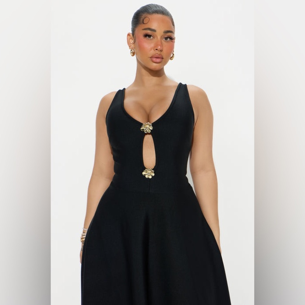 NWT Fashion Nova Vanessa Bandage A line Maxi Dress